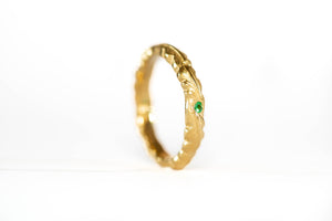Oak Leaves Wedding Ring - Emerald