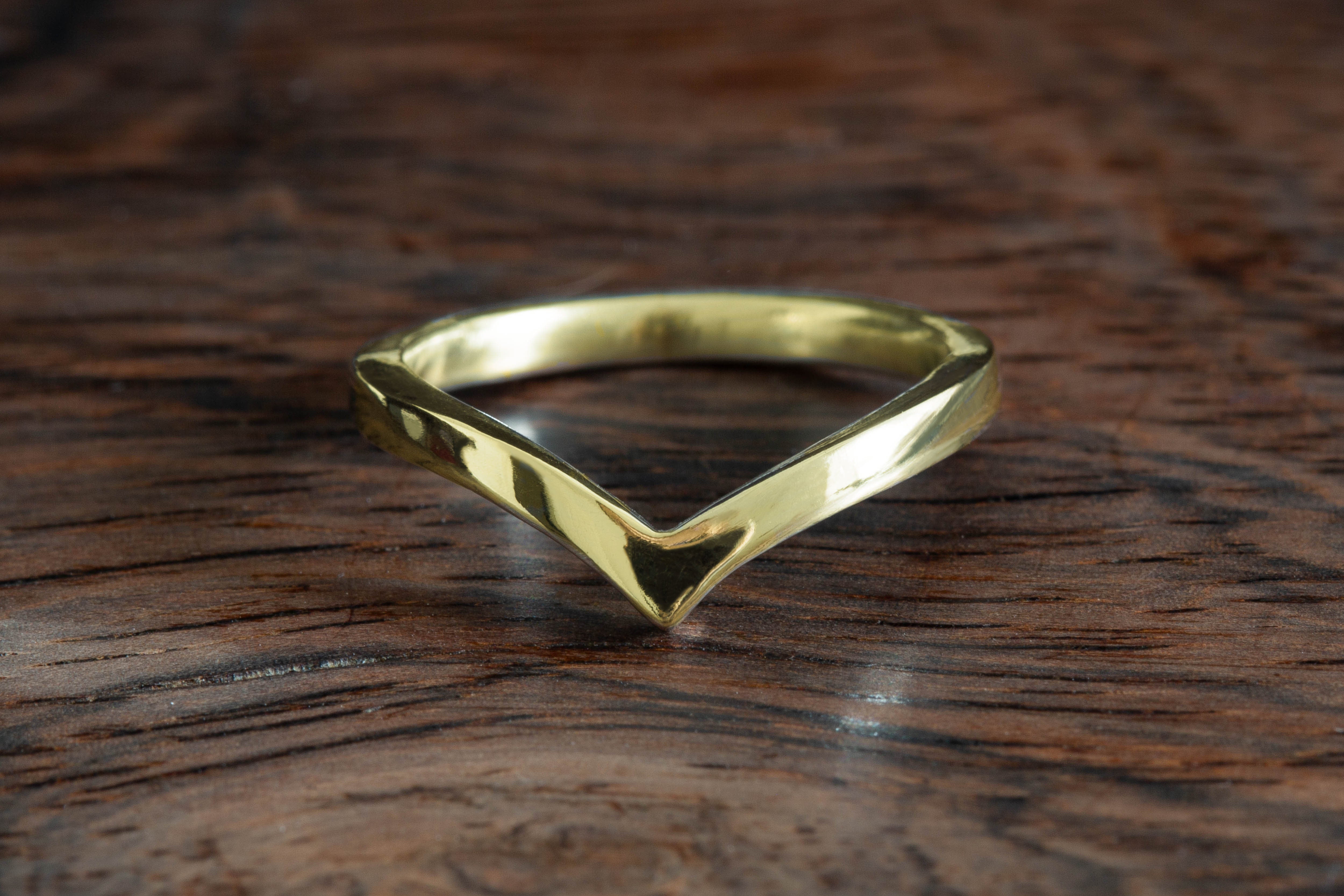 V-Shape Ring