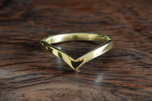 V-Shape Ring