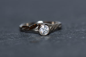 Vine Ring - Diamond
