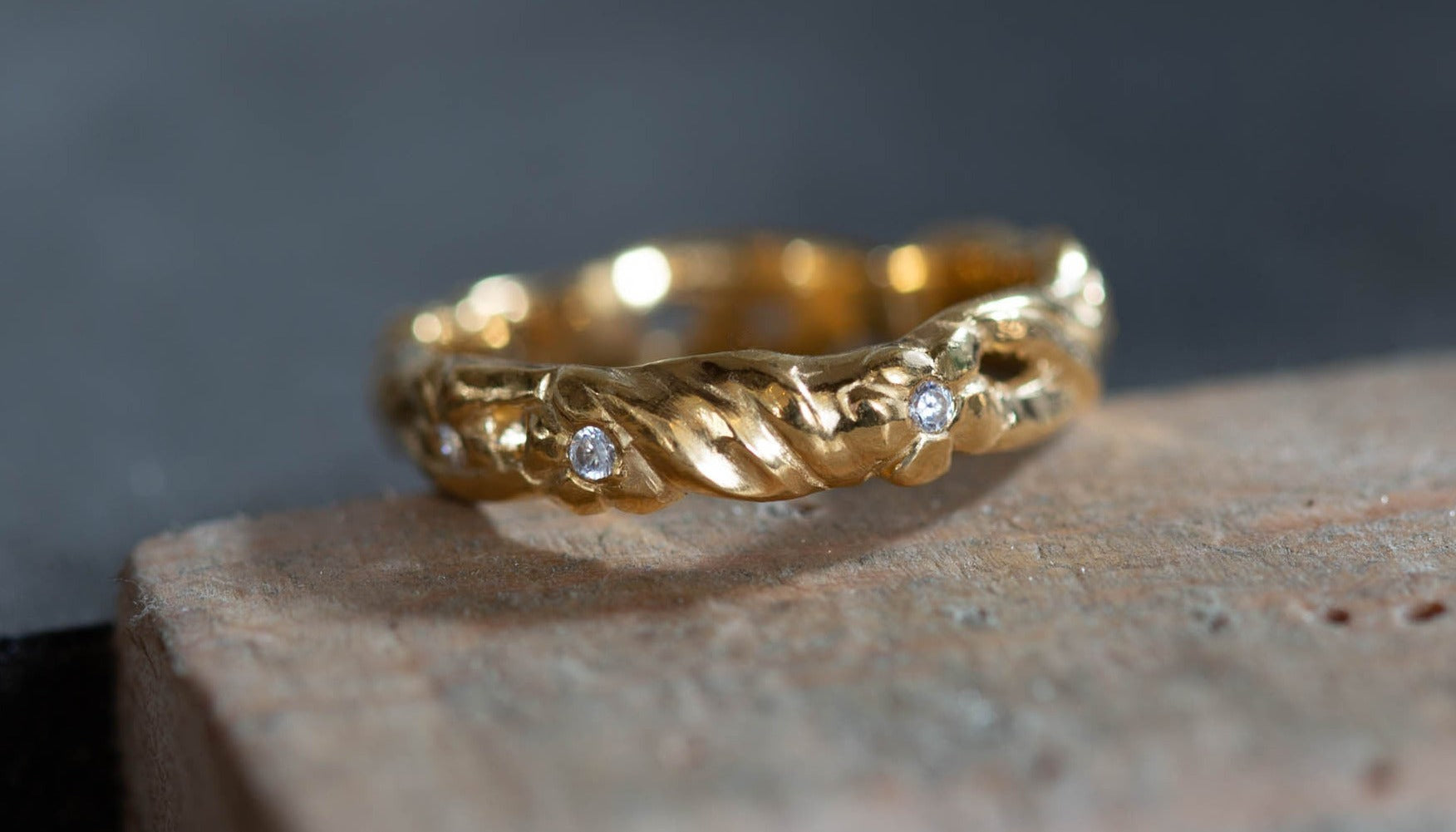 Forget-Me-Not Ring - Diamond