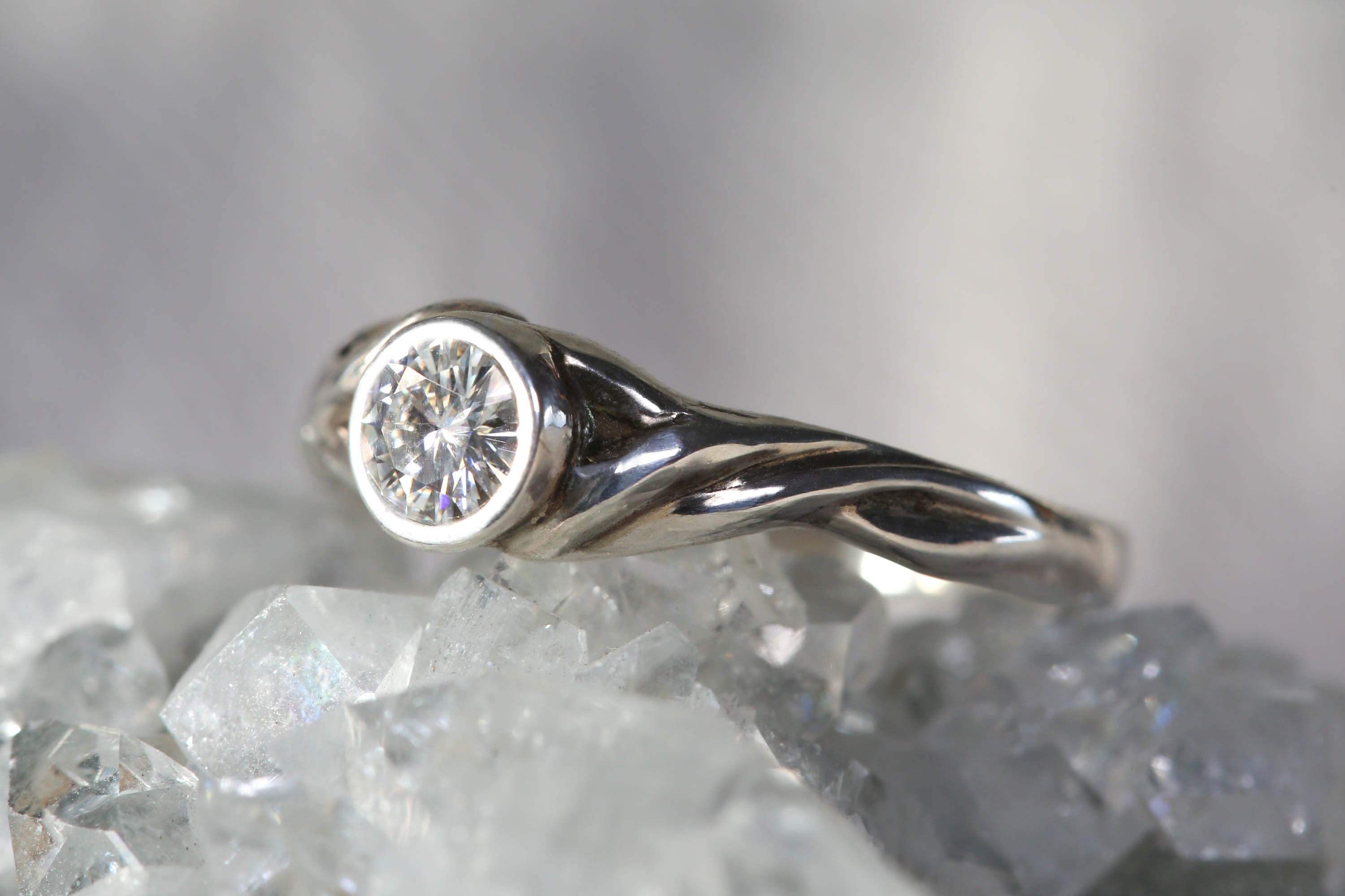 Vine Ring - Diamond