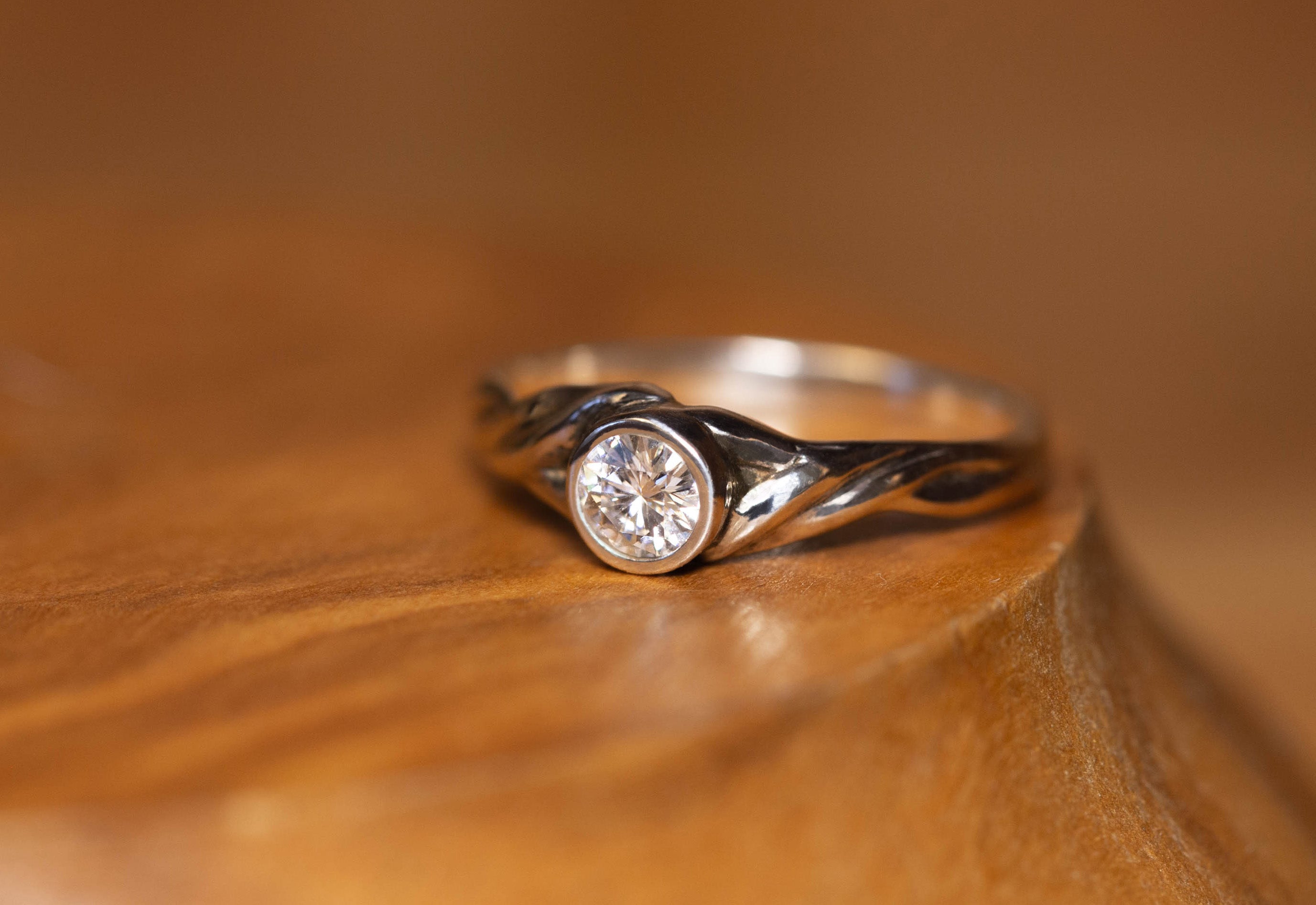 Vine Ring - Diamond